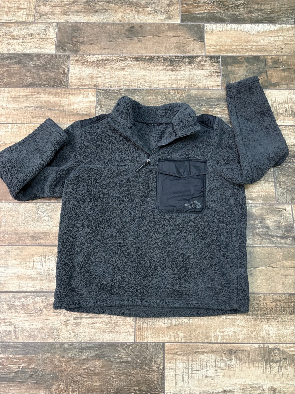 The North Face Men’s  Charcoal Sherpa Pullover Jacket